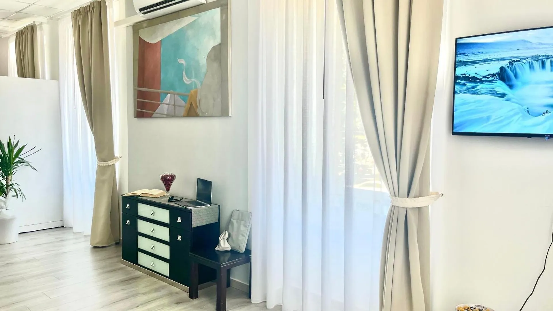 ナポリLa Casa Di Marilynアパートメント アパート
